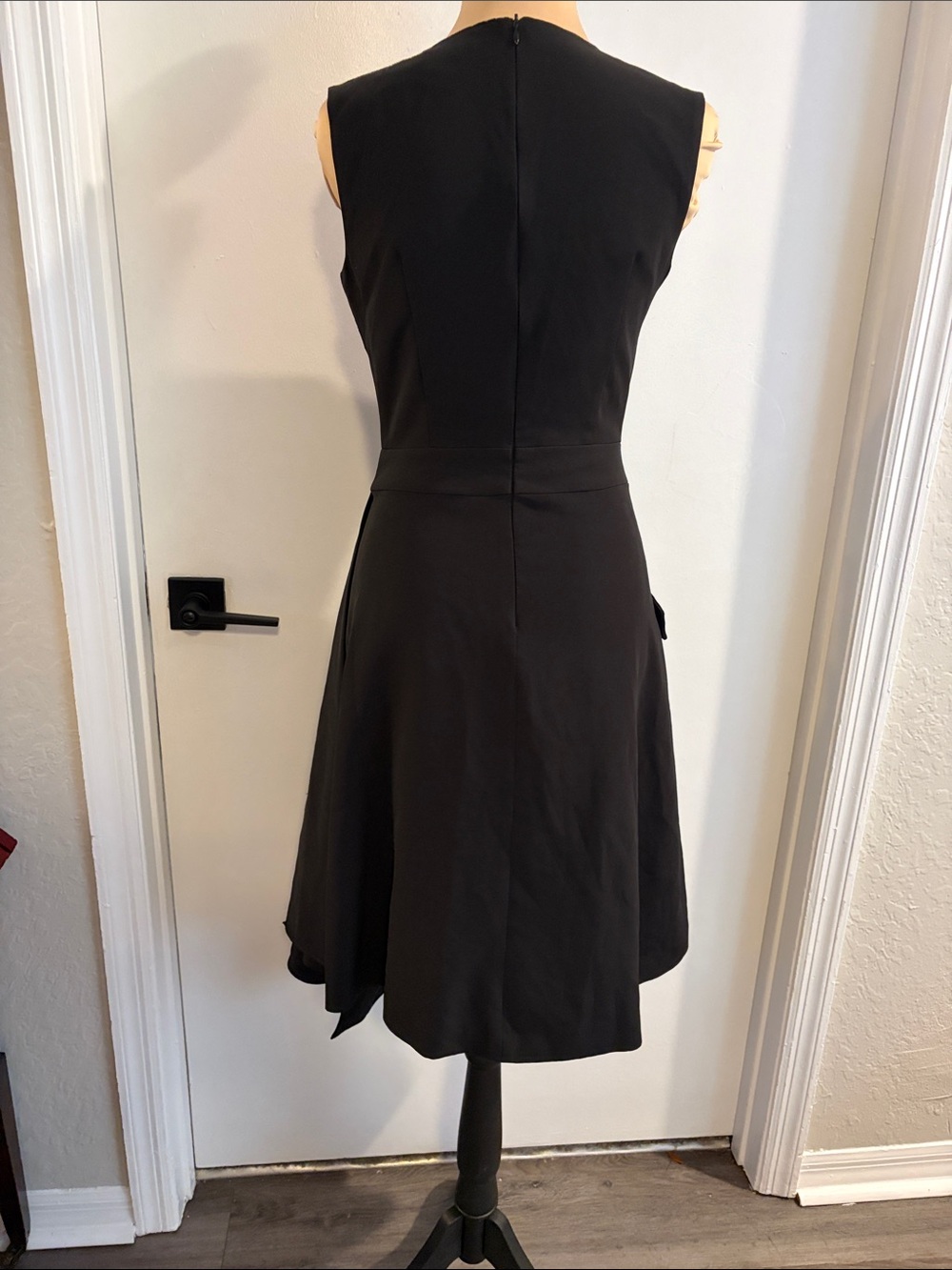 Few Moda black sleeveless dress interesting details at waist unique size small - Picture 7 of 10